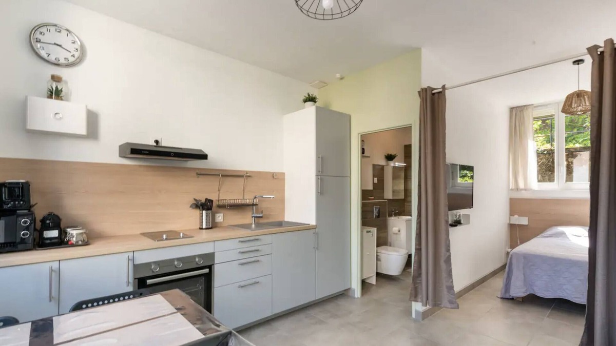 Le Creusot House | La Maisonnette Du Parc