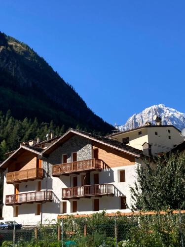 Pre-Saint-Didier Apartment | La Maisonnette