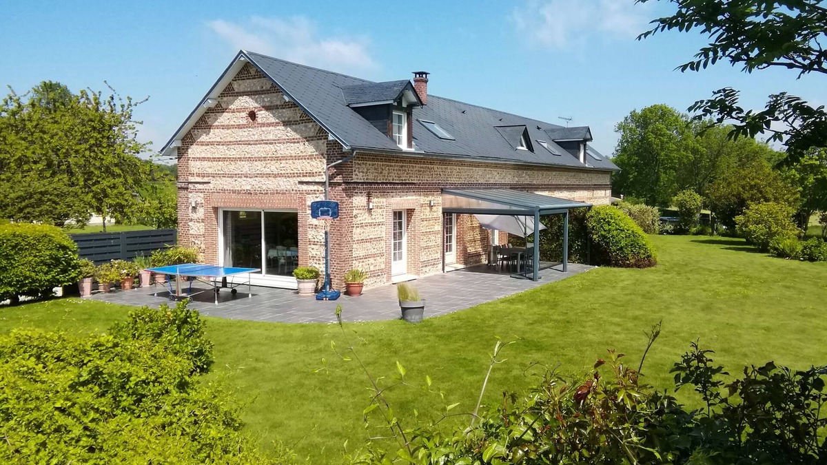Saint-Aubin-Routot House | La Margance - cosy gite between Etretat and Honfleur with pool table and whirlpool bath