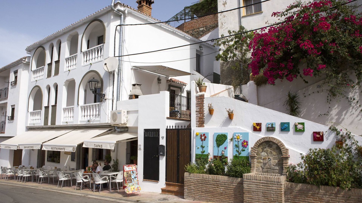 Jubrique House | La Mariquilla, rural housing in Jubrique, Valle del Genal, natural paradise .