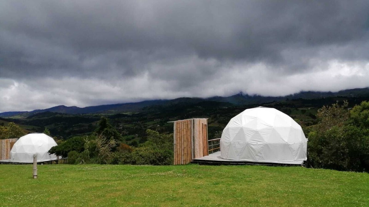 Guasca RV Rental | La Meca Glamping un lugar mágico para descansar en medio de la naturaleza.