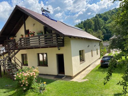 Grinties House | La Mili