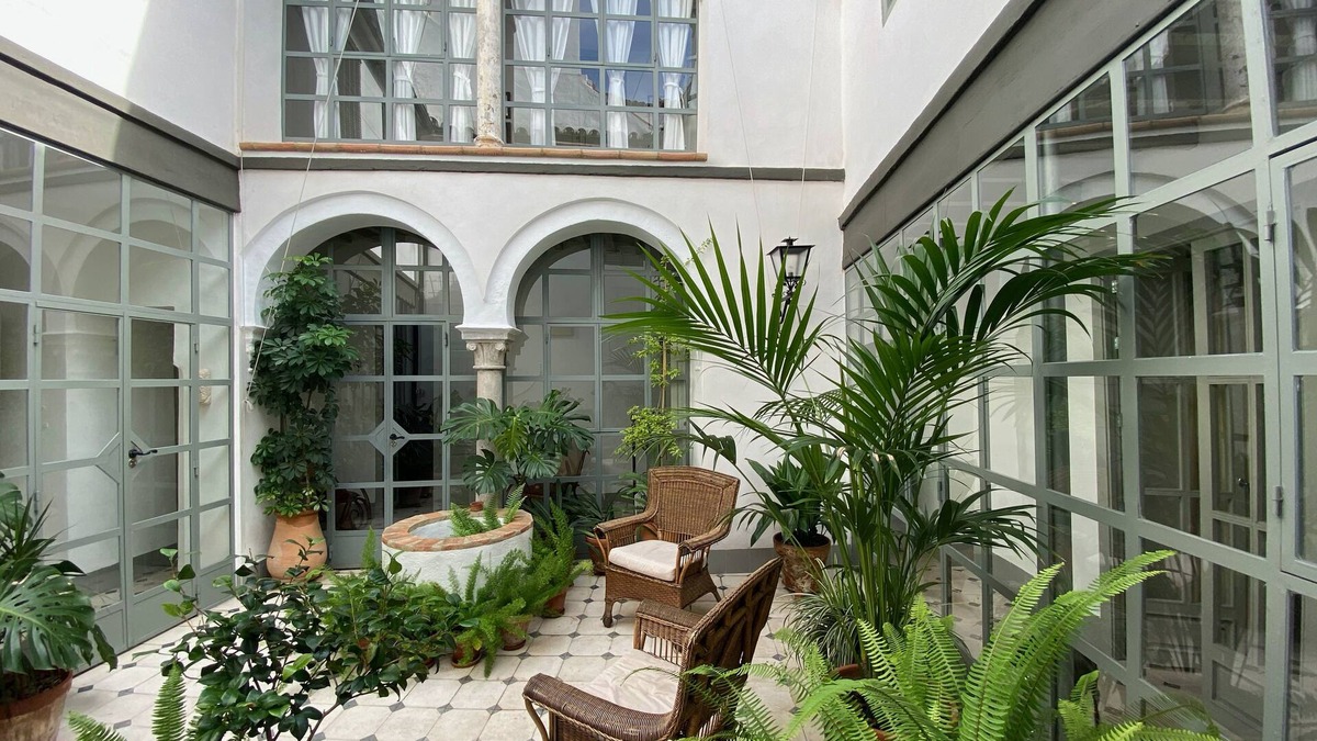 San Pedro Apartment | La Montesina House I Complete apartment in a 19th century mansion for 2 pax