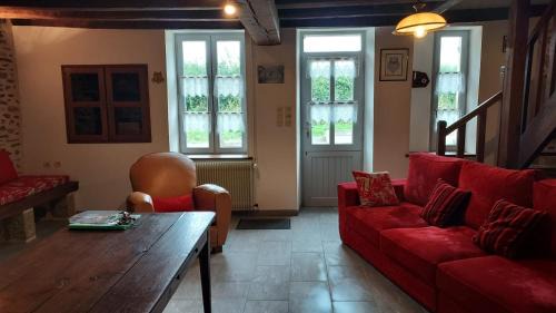 Portes de la Creuse en Marche House | La pépinière