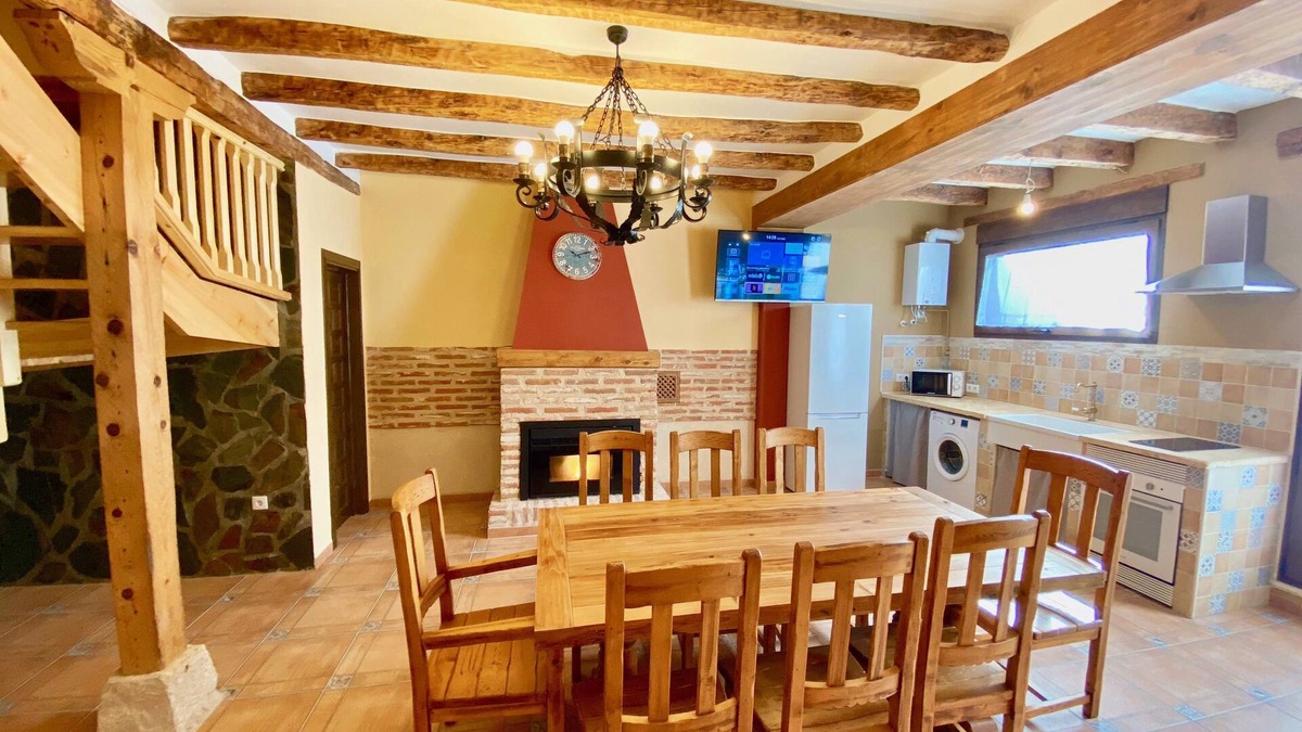 Rueda House | La Parada de Jimena. House surrounded by bodegas-Rueda