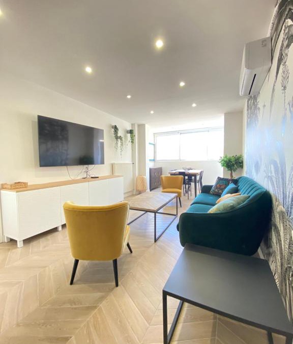 Le Mourillon Apartment | La Parenthese entre ville et mer parking prive -wifi - clim