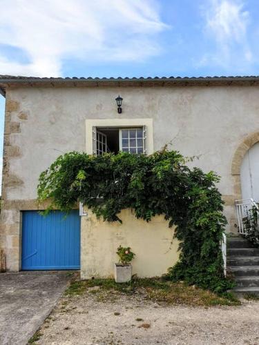 Saint-Laurent-du-Plan Apartment | La Part des Anges votre studio à la campagne