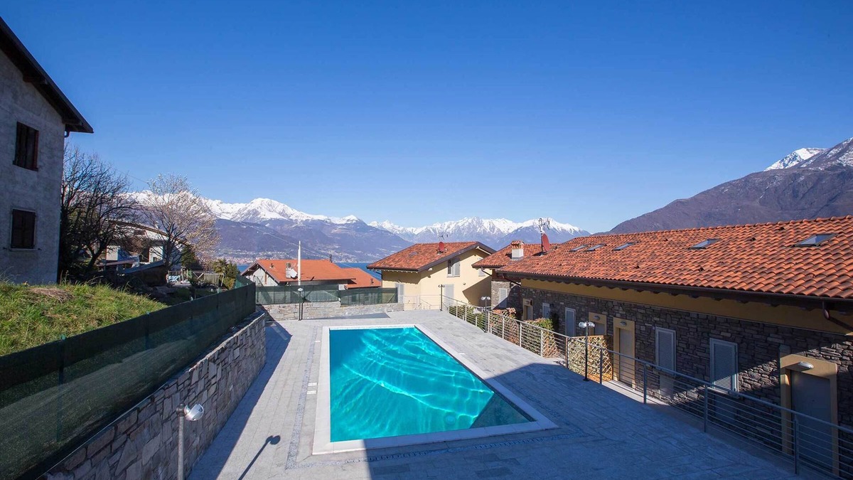 Calozzo Apartment | La Perla Di Pianello, Pianello del Lario, Italy