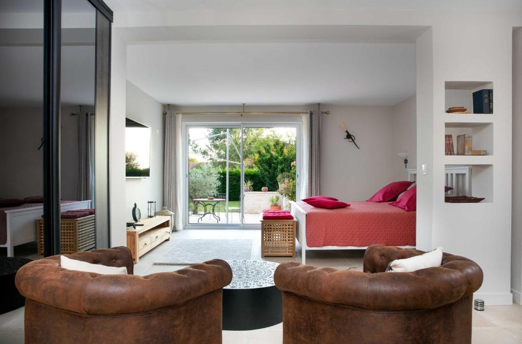 Panazol Bed & Breakfast | La perle rouge A Panazol