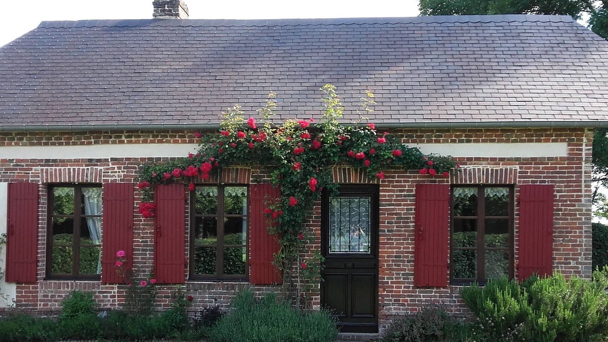 Saint-Aubin-de-Bonneval House | La Petite Cauvinière
