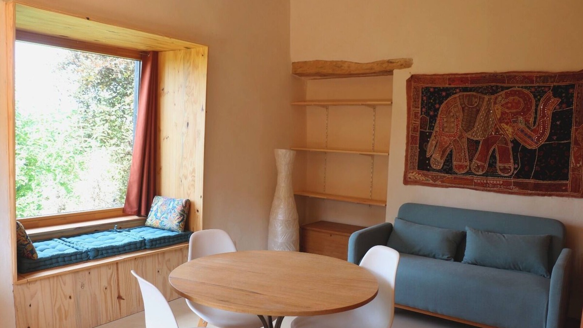 Les Abrets en Dauphine House | La Petite Grange - renovated furnished rental, between lakes, mountains and nature