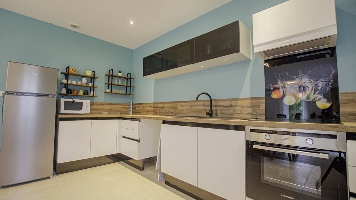 Saint-Mards-en-Othe House | La Petite Maison Rose