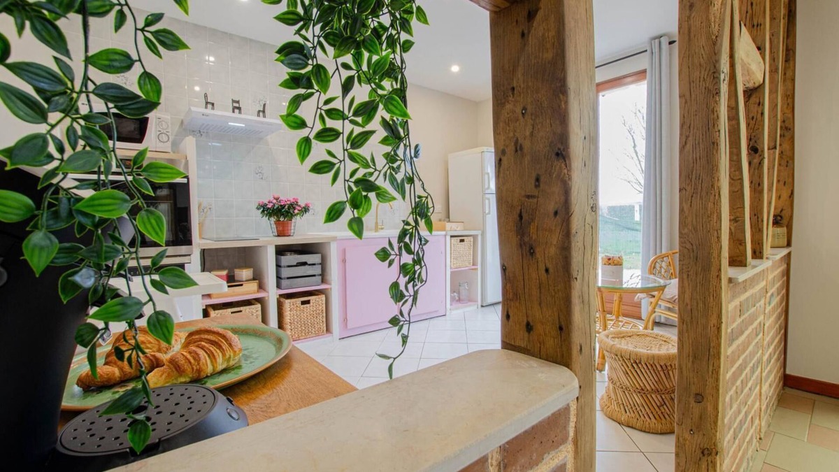 Lusigny-sur-Barse House | La Petite Maison Dans Lusigny