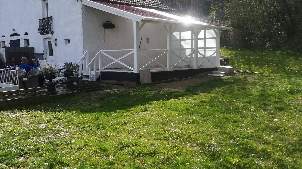 Youx House | La Petite Maison, a nice and luxurious house