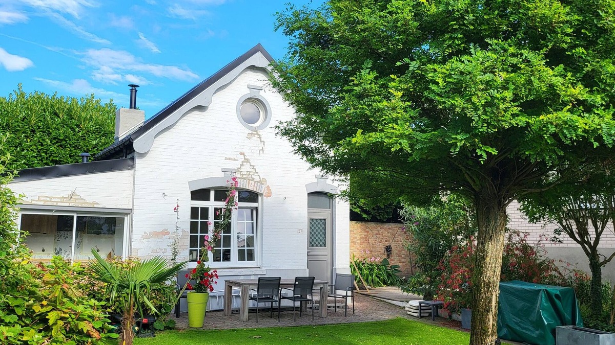 Rosendael House | La Petite Maison Blanche