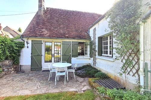 Cuzion House | La petite Maison de Cuzion