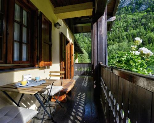 Pallusieux Apartment | La Petite Maison