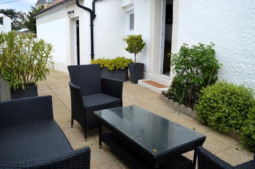 Luc-sur-Mer House | La petite Marie-B, terrasse, plages à 250m