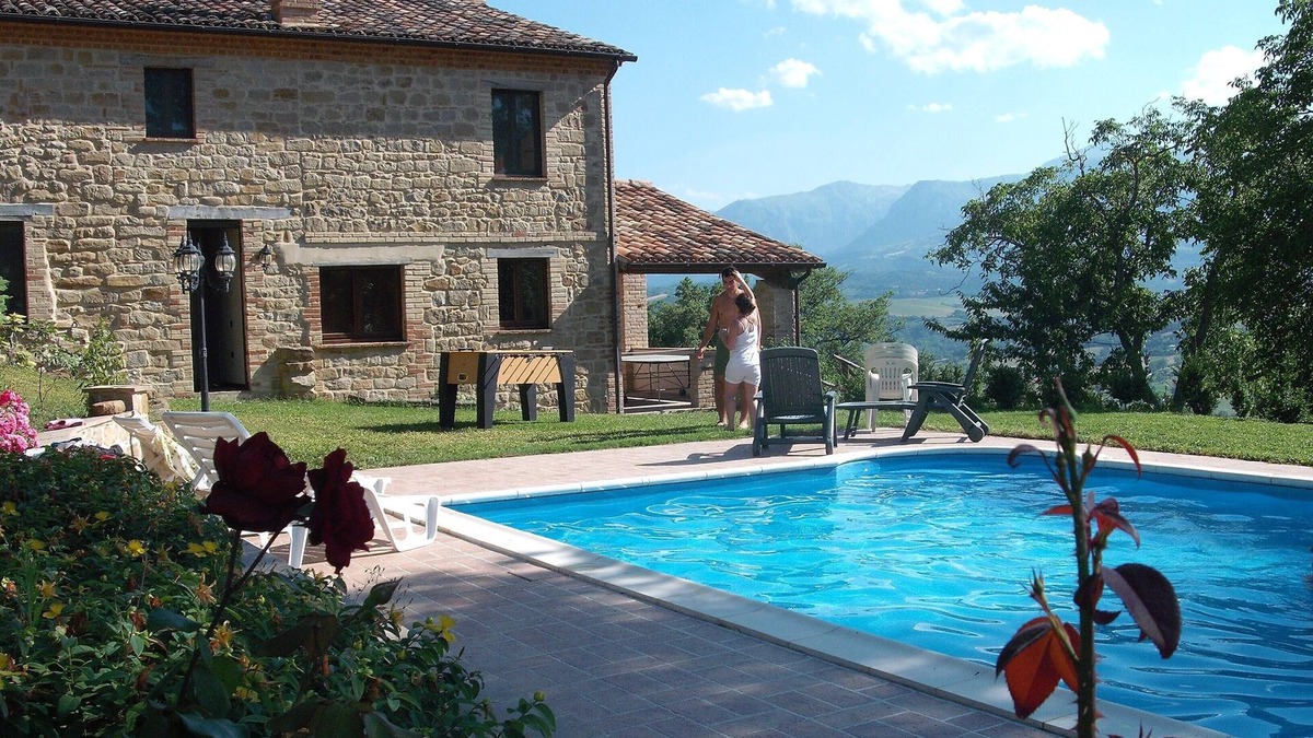 San Girolamo Villa | La pieve country house, villa, pool, relax, dreams house, sibillini, playground