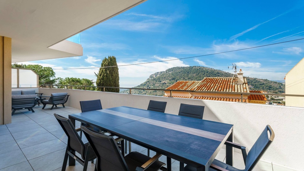 La Turbie Apartment | La Pinède de La Turbie - Appt vue mer et montagne