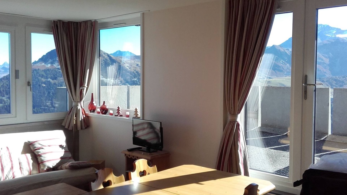 Aime Apartment | La Plagne - Aime 2000 winter sports resort - Fully renovated apartment
