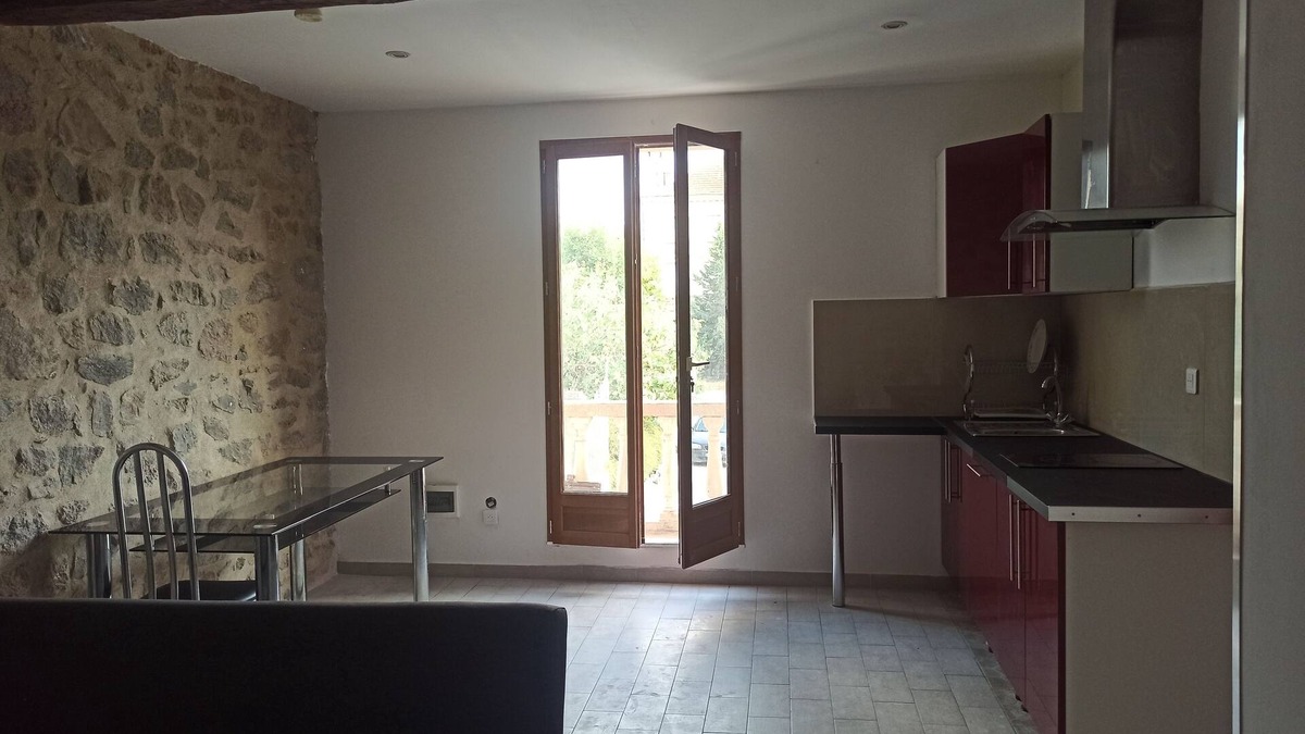 Capendu Apartment | La Porte Rouge - lovely one bedroom apartment