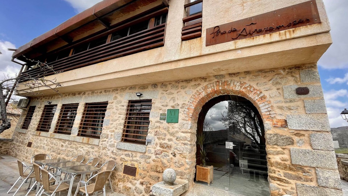 Madarcos House | La Posada is a very spacious building, with a lot of history, recently rehabilitated for tourism