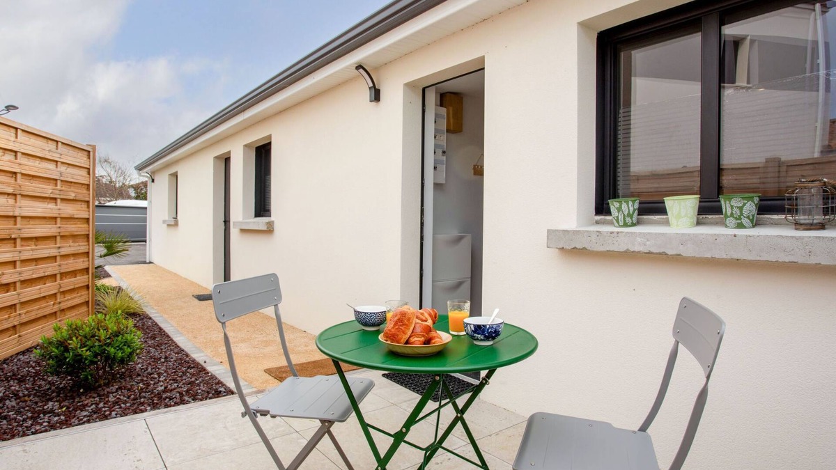 La Plaine-sur-Mer House | La Prée by Interhome