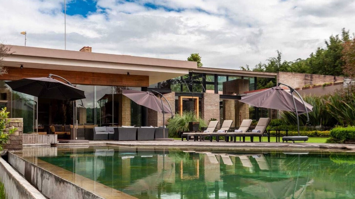 Avandaro Cottage | La Querencia: Estate with pool in Rancho Avándaro