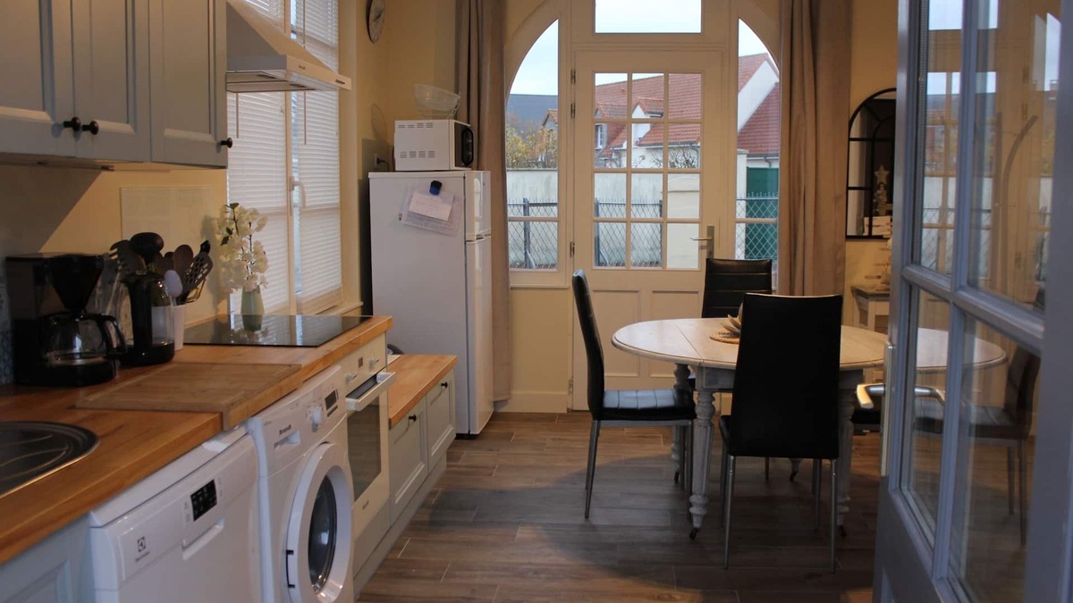 Le Crotoy Cottage | La Quiétude, Gîte for 4 people, in the Bay of Somme at Le Crotoy, private parking.