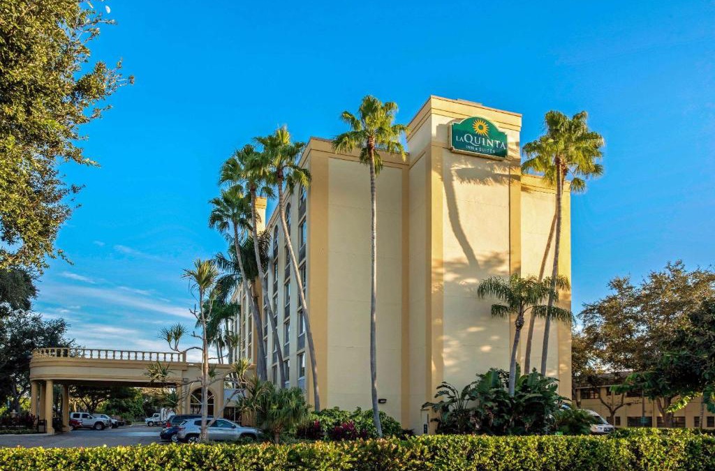 West Palm Beach Hotel | La Quinta by Wyndham West Palm Beach Airport