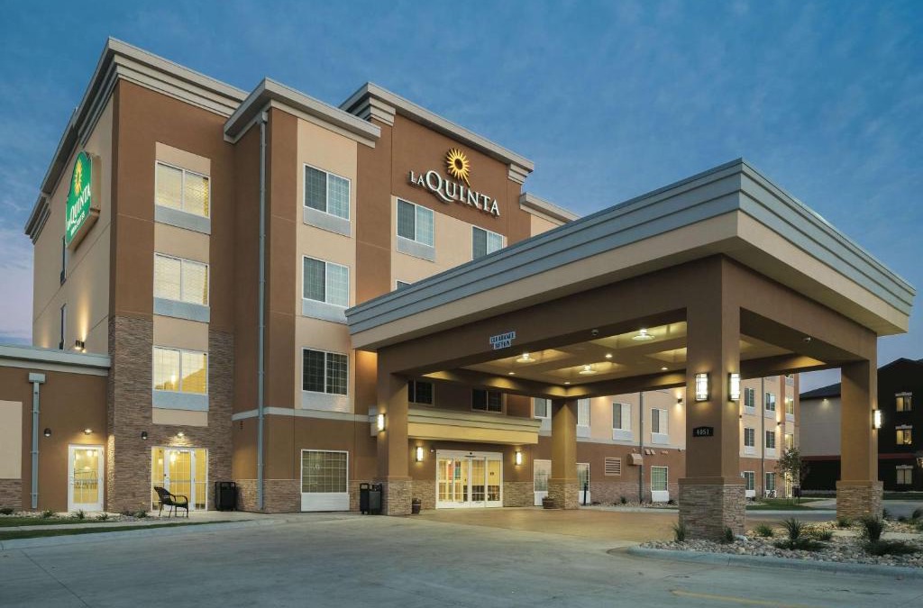 Grand Forks Hotel | La Quinta by Wyndham Grand Forks