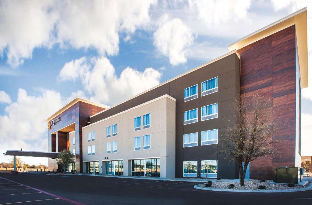 Lubbock Hotel | La Quinta by Wyndham Lubbock South