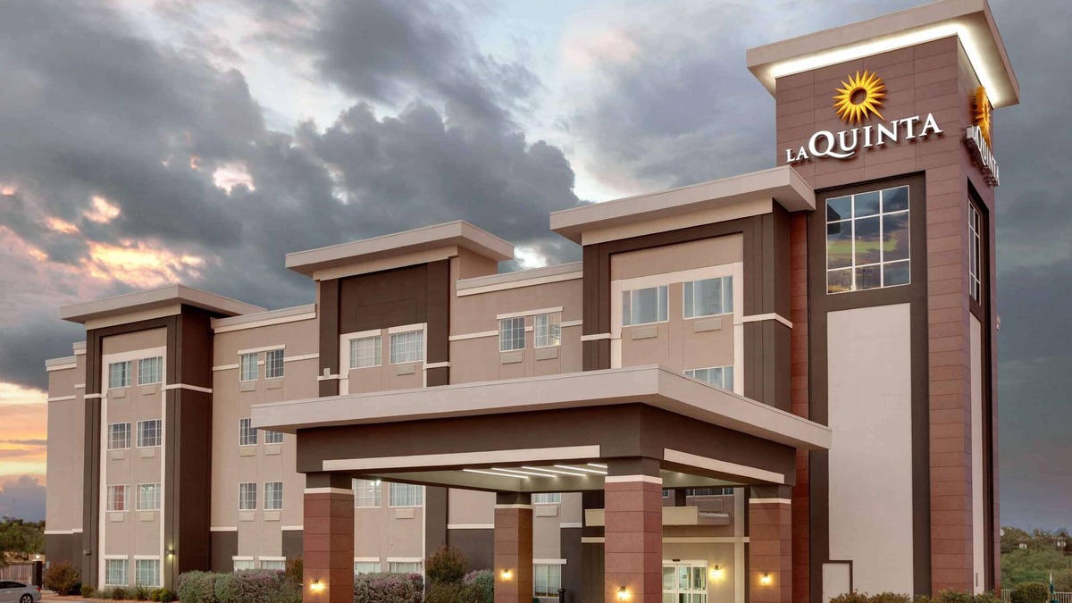 Big Spring Hotel | La Quinta Inn & Suites by Wyndham Big Spring
