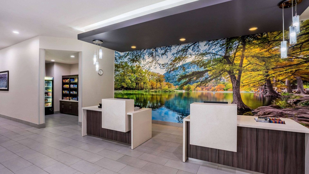 Cypress Hotel | La Quinta Inn & Suites by Wyndham Houston Cypress