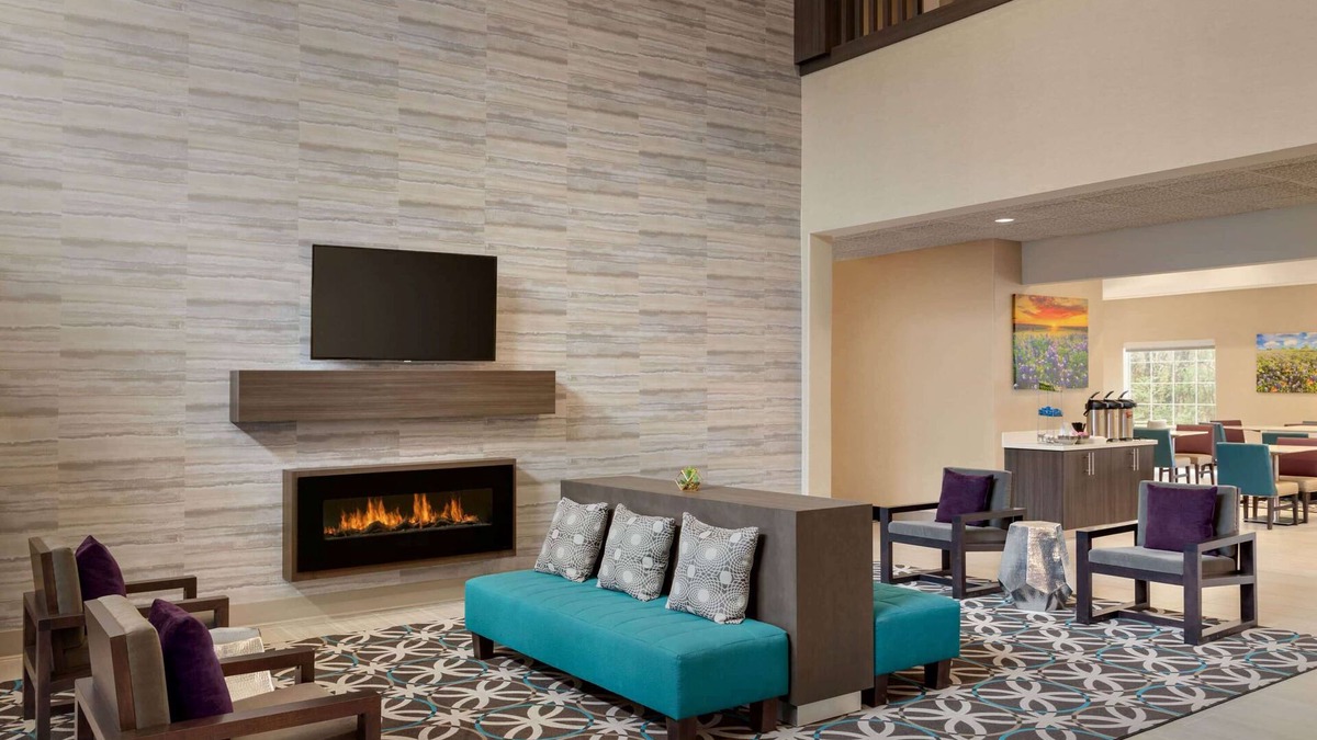 Longview Hotel | La Quinta Inn & Suites by Wyndham I-20 Longview South
