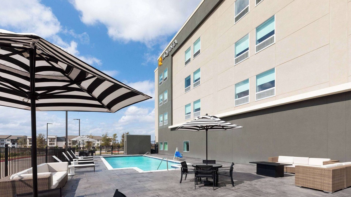 McNeil Hotel | La Quinta Inn & Suites by Wyndham Austin Parmer/Tech Ridge