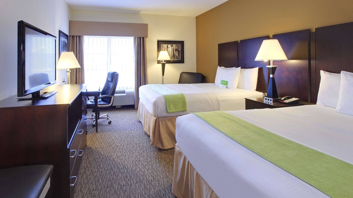 Ellendale Hotel | La Quinta Inn & Suites by Wyndham Memphis Wolfchase