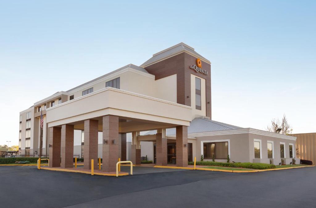 Dothan Hotel | La Quinta inn & suites by Wyndham Dothan