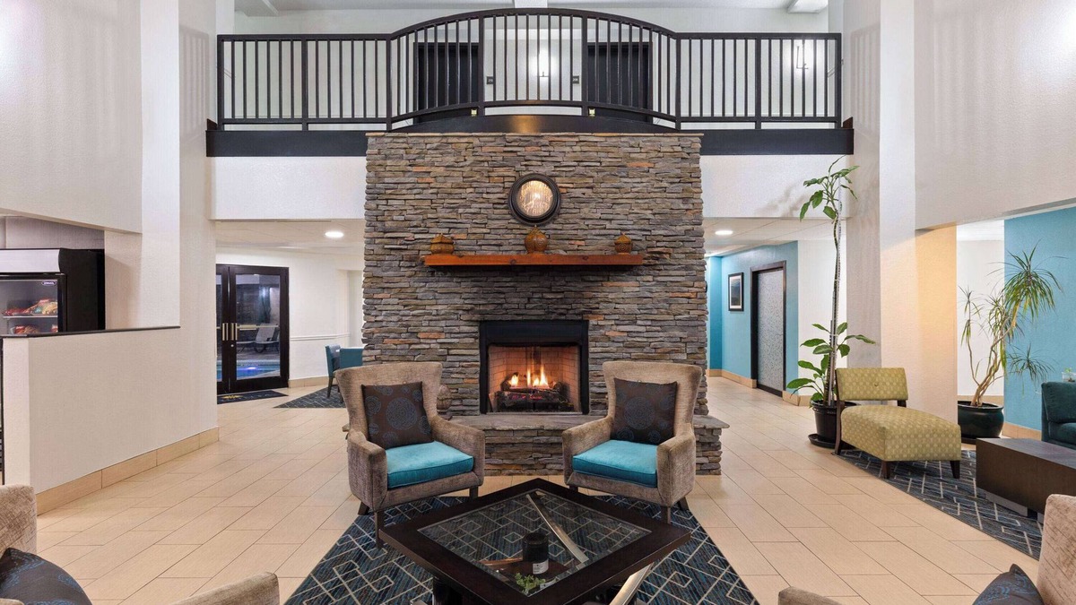 Kodak Hotel | La Quinta Inn & Suites by Wyndham Sevierville/Kodak