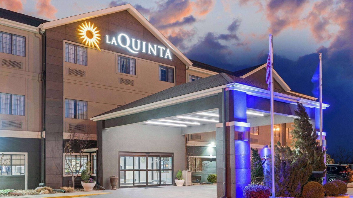 Ada Hotel | La Quinta Inn & Suites by Wyndham Ada