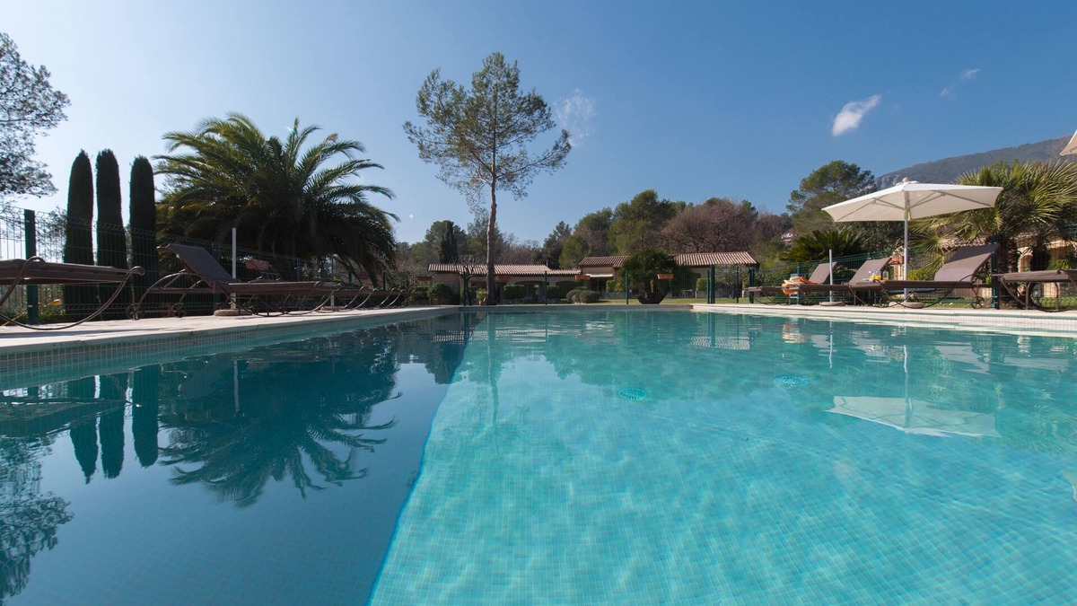 Tourrettes-sur-Loup Apartment | La Résidence du Moulin