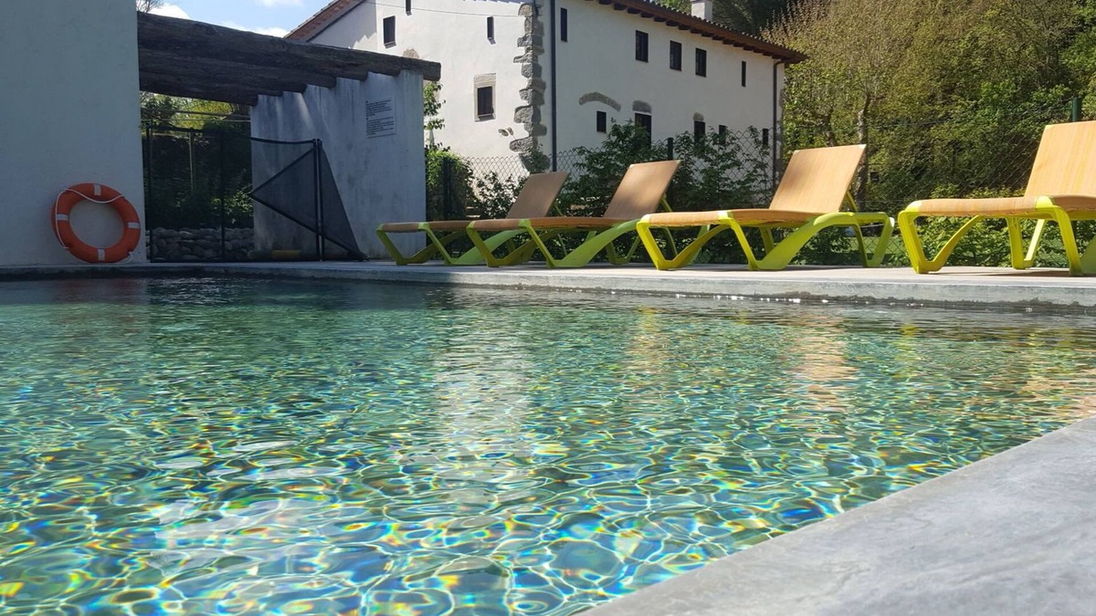 Sant Feliu de Pallerols Bed & Breakfast | La Rectoria De Sant Miquel De Pineda