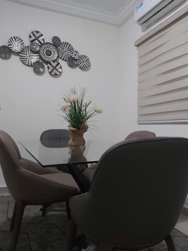 Angre Apartment | La renaissance d'Abidjan