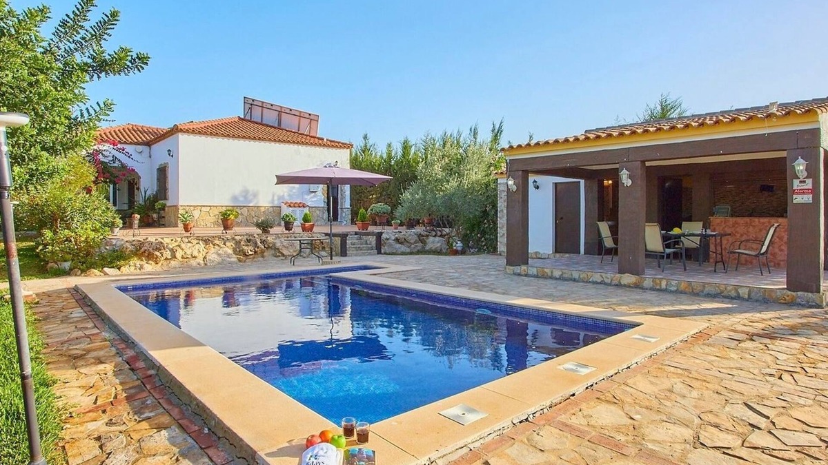 Villamartin Villa | La Retamilla Villamartín by Ruralidays