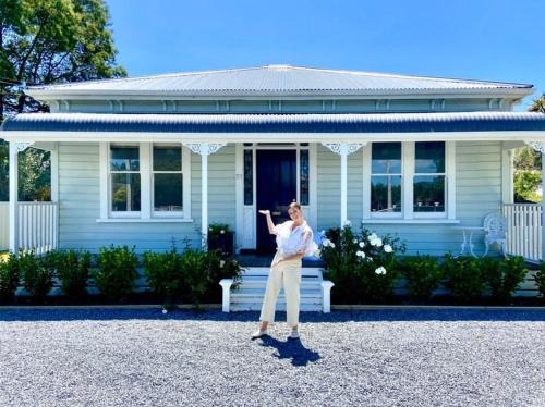 Martinborough Villa | La Rocque Cottage
