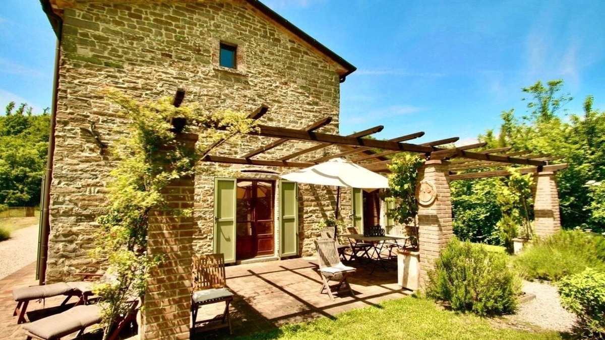 Pietralunga Other | La Rondinaia: 3 bed, 3 bath beautifully presented private house pool, free wifi