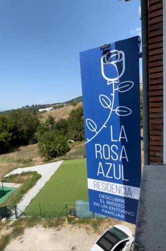 Ponferrada House | La Rosa Azul Rooms-Grupo Rosa Azul