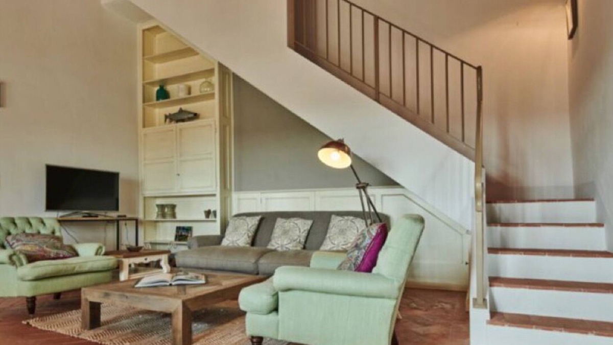 Castelfalfi Apartment | La Rosa, luxury 3-bedroom apartment in Tuscany Borgo village of Castelfalfi.