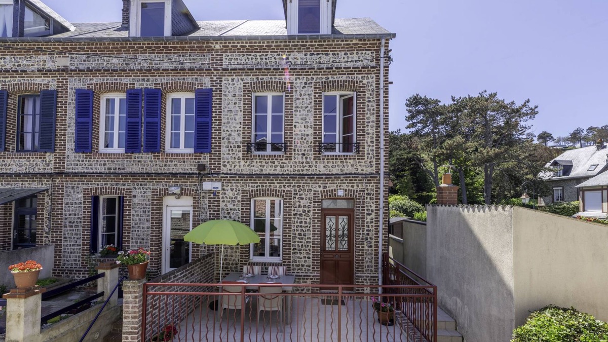 Yport House | La Rose des Vents by Interhome